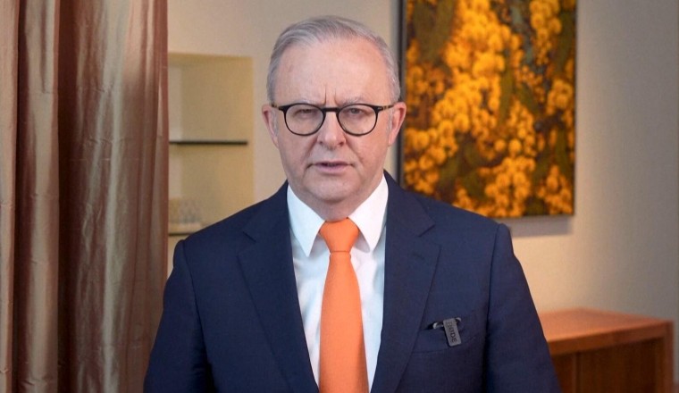 Australia PM commends 'courage and compassion' after Bondi Beach attack in New Year's message