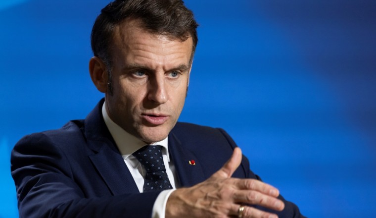 France to propose banning under-15s from social media as of September