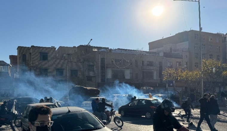 Iran government building attacked as top prosecutor responds to protests