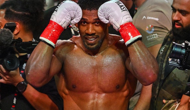 British boxer Anthony Joshua released from hospital after crash in Nigeria