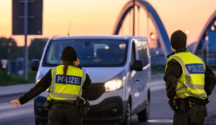 Illegal entries into Germany halve over two years, border police say