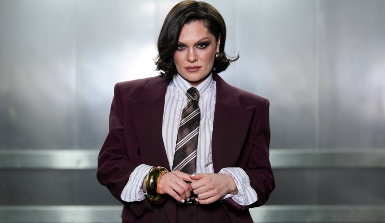 Jessie J reflects on 2025 after breast cancer surgery: “One of the hardest but most magical years”