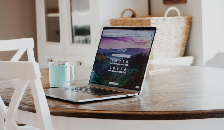 When creativity slows down, this AI platform helps move things along for $25