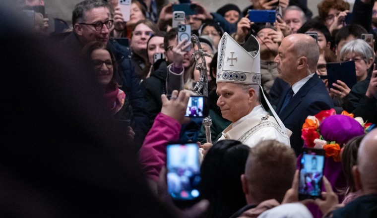 Pope starts 2026 with prayer for countries "bloodied by conflict"