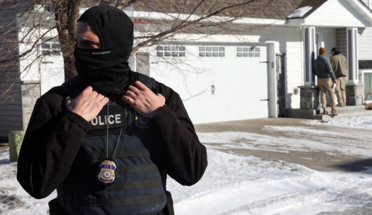 How public opinion shifting against ICE may affect the DHS funding showdown in Congress