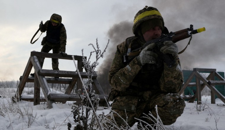 U.S. and Russia agree to reestablish military dialogue after Ukraine talks