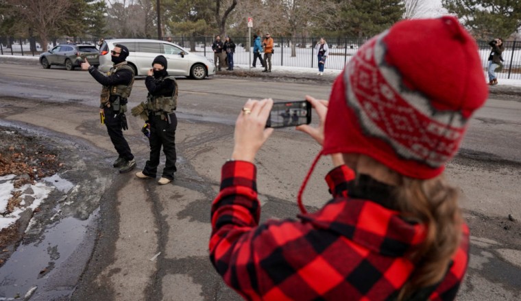 Here's what to know about the constitutional right to record immigration agents in public