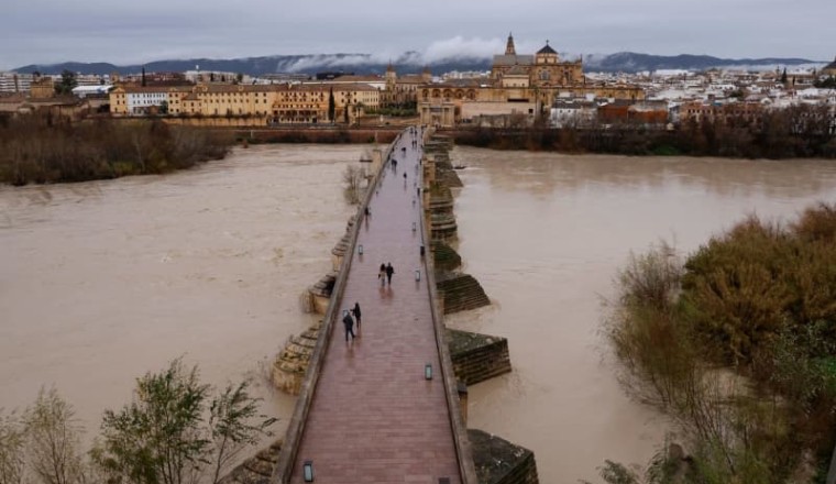 Break in the heavy rain brings slight relief to Portugal and Spain