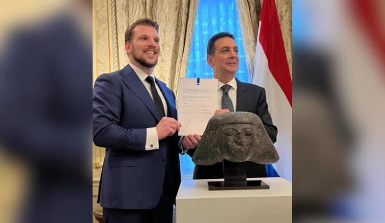 Netherlands returns 3,500-year-old sculpture stolen from Egypt during Arab Spring