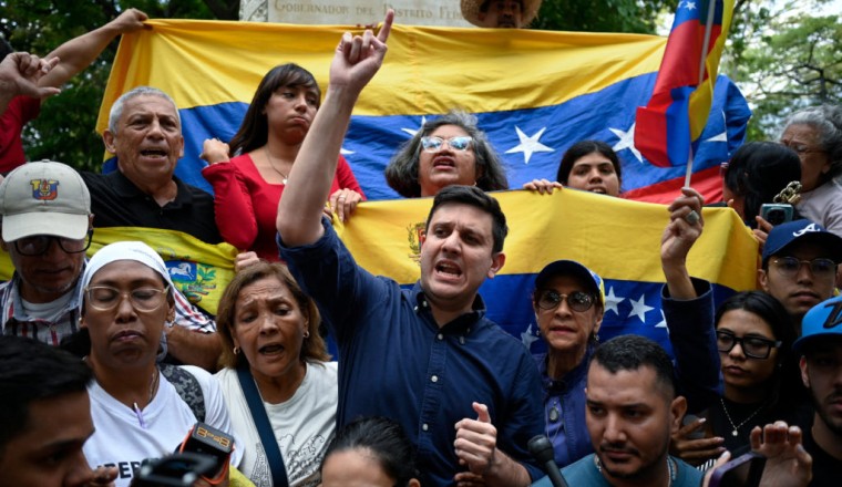 Venezuela frees several prominent opposition members