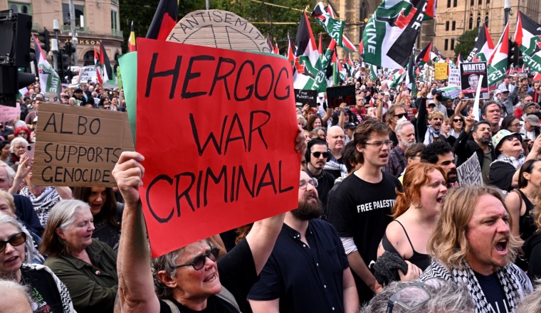 Thousands protest against Israeli President Herzog’s Australia visit