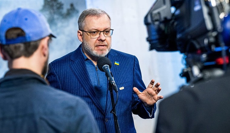 Former Ukrainian energy minister Halushchenko detained after attempting to leave the country
