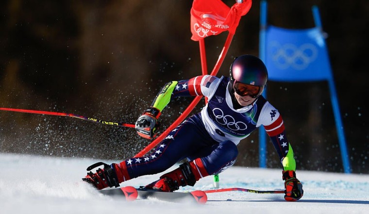 Mikaela Shiffrin finishes 11th in giant slalom, continuing Olympic drought