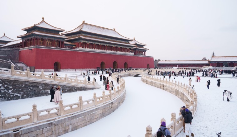 China grants UK and Canada visa-free entry, raising total to 79 countries