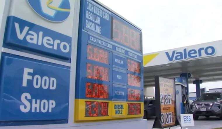 Gas prices surge to highest levels since start of Iran war, squeezing Central Valley businesses