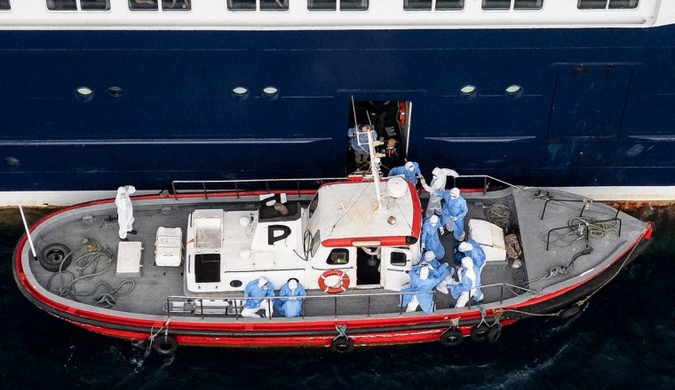 Hantavirus cruise ship latest: Foreign Office warns British travellers virus is health concern in Argentina