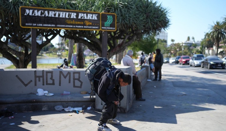 Federal drug raid near downtown Los Angeles spotlights public safety concerns during mayor's race