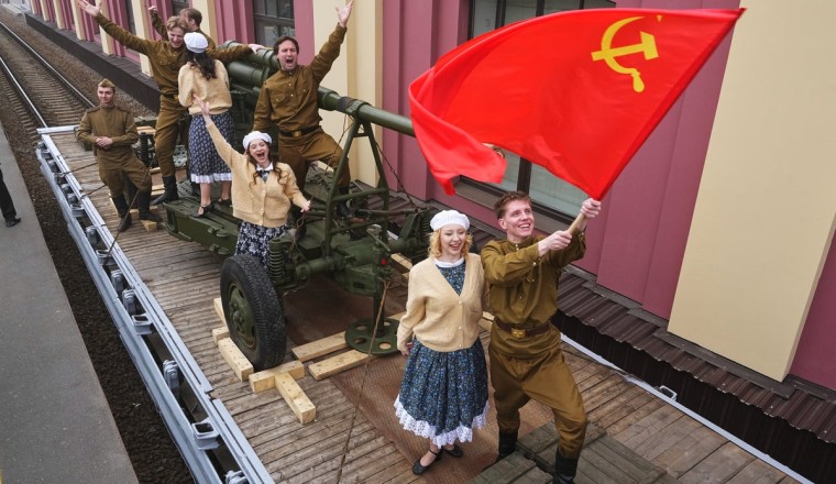 Russia’s WWII victory celebrations are muted this year as Ukraine war weighs on Putin