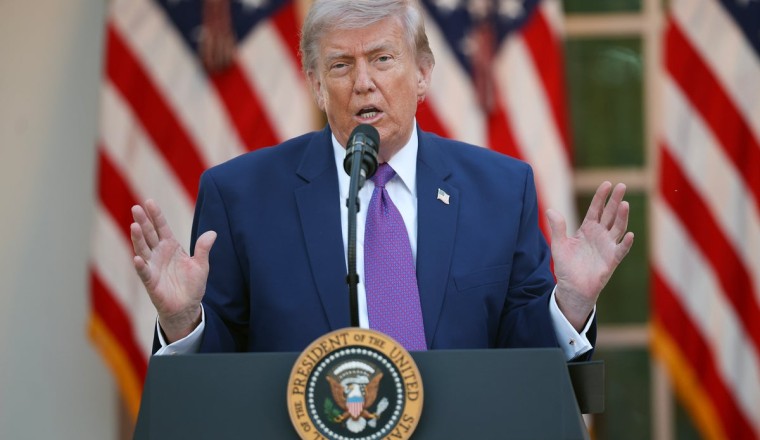 Trump says the White House was a ‘s*** house’ before his renovations