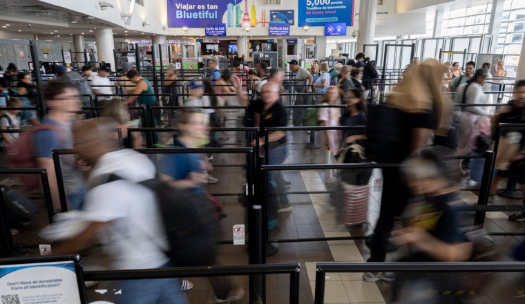Record number of Americans are leaving the country and renouncing their citizenship for good, report says