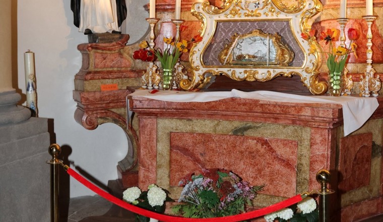 Thief captured on camera snatching 800-year-old saint’s skull from church