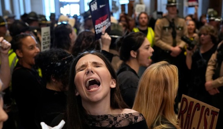 Democrats Doomed to Cling to Their Poisonous Policies, Says ... The Atlantic?