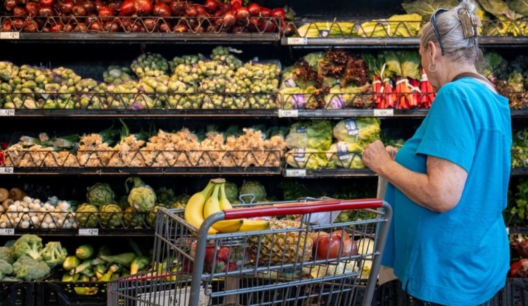 Inflation is getting worse, Americans are feeling the impact