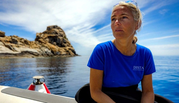 Bodies of four missing Italian divers found inside 'shark cave' in Maldives days after they vanished