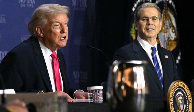 Trump’s bank citizenship executive order sparks new immigration crackdown fears
