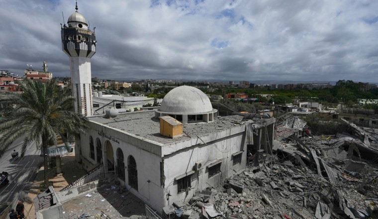 Lebanon’s economy struggles under renewed war and global fuel crisis