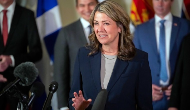 Alberta Premier Announces Referendum on Independence Referendum