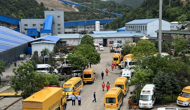 China coal mine blast kills at least 90, leaves nine missing