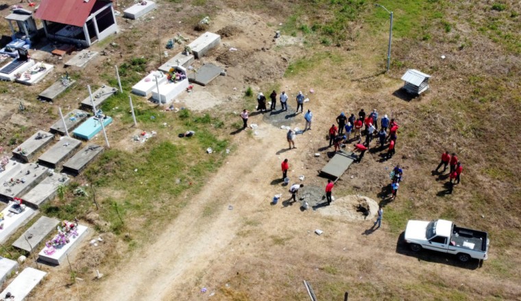 Gunmen open fire in 2 separate attacks in Honduras, killing at least 25