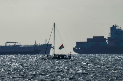 Spanish police clash with Gaza flotilla returnees