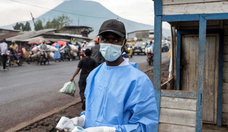 Violence and overcrowding hampers Ebola response in DRC
