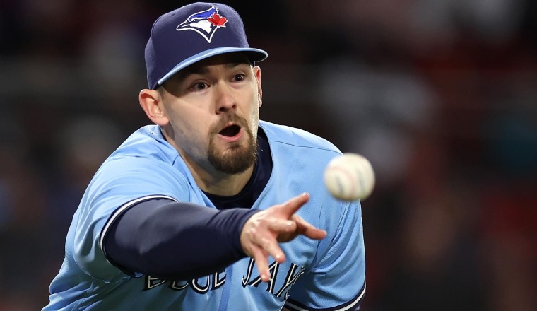 Phillies DFA 3-Year Blue Jays Veteran For Creative Roster Add