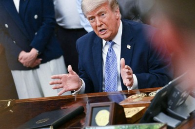 House votes to rein in Trump on Iran as war loses GOP support