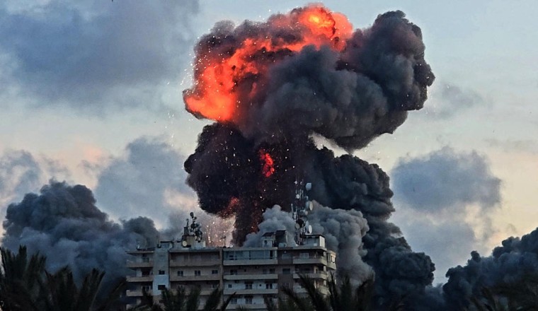 Israel and Lebanon agree to renew ceasefire if Hezbollah cuts off attacks