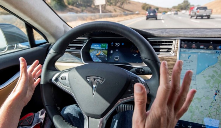 Tesla Owners Say Their Old FSD Contracts Were Quietly Changed