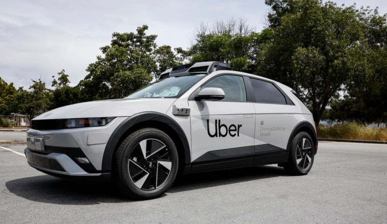 Uber to put 500 data-collection vehicles on the road this year