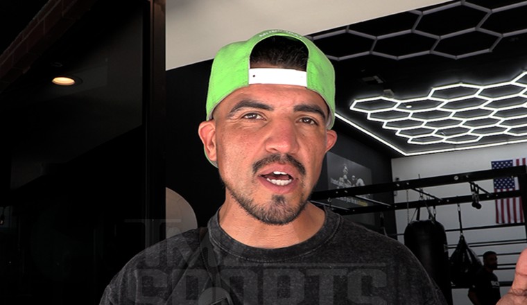 Victor Ortiz Wants Bare Knuckle Fights With Canelo Alvarez and Terence Crawford